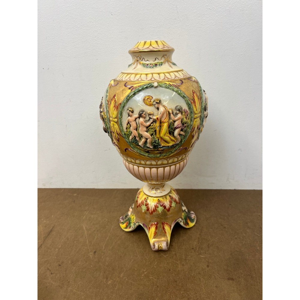 Vintage Capodimonte Italy Ceramic Lamp Base Spacer Urn Gold Gilt Cherub Relief